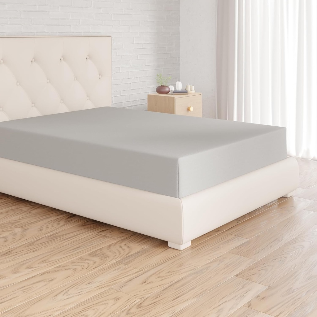 Cearsaf cu elastic Amazon Basics, 180 x 200 x 30 cm, microfibra, cearsaf cu elastic - inaltime saltea pana la 30 cm, gri deschis