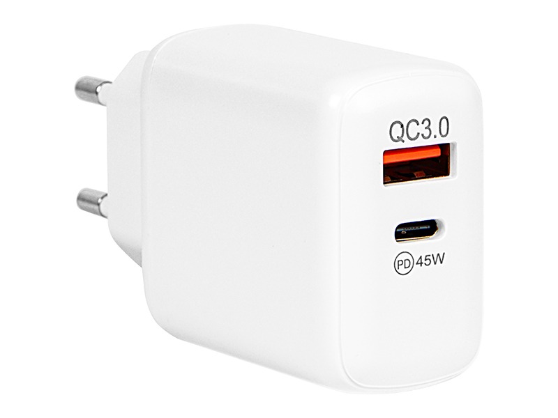 Încărcător de priză GaN 45 W cu porturi USB și USB-C, Power Delivery și Quick Charge 3.0, compact