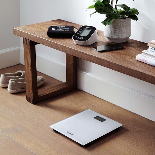 Cantar digital inteligent pentru baie OMRON HN300T2 Intelli IT cu Bluetooth pentru masurarea greutatii corporale si a IMC-ului, inclusiv aplicatie pentru smartphone pentru urmarirea progresului